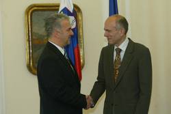 Klikni za poveavo