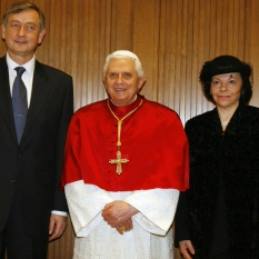 Na obisku pri papeu Benediktu XVI. - Vatikan, 06.02.25008