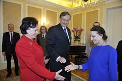 25. 3. 2009, Bled: Soproga predsednika republike Barbara Mikli Trk je gostila rusko primabalerino Majo Plisecko in njenega soproga, skladatelja Rodiona erdinina (FA BOBO)