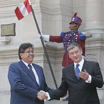 President  dr. Danilo T�rk met with the President of the Rupublic of Peru dr. Alanom Garcio Perezom (FA BOBO)