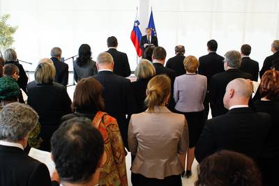 The President of the Republic of Slovenia, Dr Danilo Trk, and his wife, Barbara Mikli Trk, together with the Prime Minister of the Republic of Slovenia, Borut Pahor, and Tanja Pear, hosted a reception for the diplomatic corps to mark the beginning of the new year (photo: Stanko Gruden/STA)