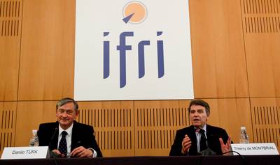 The President of the Republic of Slovenia Dr. Danilo Trk and the Founder and Director of the French Institute of International Relations (IFRI) Dr. Thierry de Montbrial (photo: Stanko Gruden/STA)
