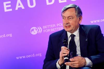 The President of the Republic of Slovenia, Dr Danilo T�rk, participates in a panel discussion of the Organisation for Economic Co-operation and Development (OECD) 50th Anniversary Forum, entitled “Bringing people back to work” (photo: Stanko Gruden/STA)