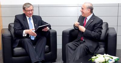 The President of the Republic of Slovenia Dr. Danilo T�rk meets the Secretary General of the Organisation for Economical Co-operation and Development (OECD), Mr. Angel Gurr�a (photo: Stanko Gruden/STA)