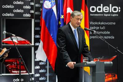 President of the Republic Dr Danilo T�rk opens new production and logistics premises of Odelo Slovenija, development, production and marketing of automotive parts company (photo: Stanko Gruden/STA)