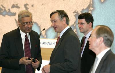 President Trk gives a lecture at the Chatham House (Royal Institute of International Affairs) entitled "Which Way to Go: Necessities and Realities of UN Reform" (photo: Tina Kosec/STA)