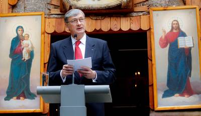 The President of the Republic of Slovenia, Dr Danilo Trk, attends a memorial ceremony at the Russian Chapel at Vri (photo: Stanko Gruden/STA)