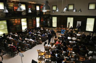 President Trk gave a lecture at Boğazii University entitled "Multilateralism in an Era of Uncertainty: The Role of the Institutions in the System of the United Nations" (FA BOBO)