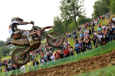 The President of the Republic of Slovenia, Dr Danilo T�rk, opens the competitions for FIM MX3 Motocross World Championship and FIM Women’s Motocross World Championship (photo: Tamino Petelin�ek/STA)
