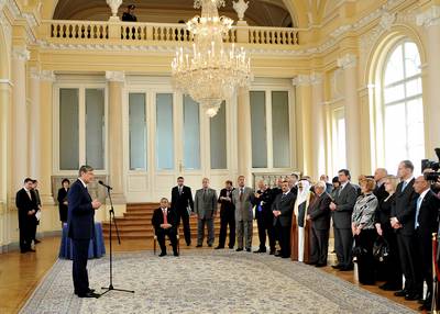 Slovenian President Dr Danilo Trk confers the Order of Merits on Mohammad Al-Khashman (photo: Tamino Petelinek/STA)