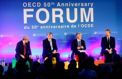 The President of the Republic of Slovenia Dr. Danilo Trk gives the opening address at the plenary session of the Leader's Forum "Measuring Progress of Societies" at the 50th anniversary of the Organisation for Economical Co-operation and Development (OECD) (photo: Stanko Gruden/STA)