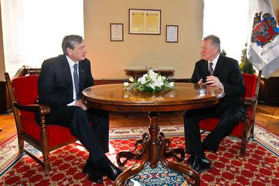 The President of the Republic of Hungary, Dr P�l Schmitt, meets the President of the Republic of Slovenia, Dr Danilo T�rk (photo: Stanko Gruden/STA)