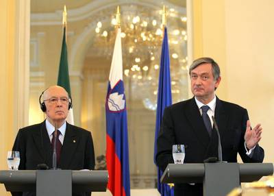 Klikni za pove�avo