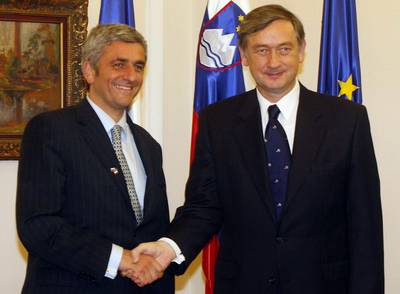 Klikni za pove�avo