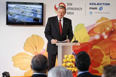 Predsednik republike dr. Danilo Trk je odprl novo stavbo Doma upokojencev Idrija – Enota Idrija (foto: Stanko Gruden/STA)