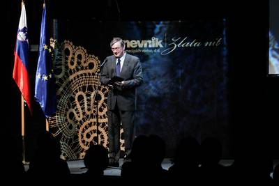 Predsednik republike dr. Danilo Trk se je udeleil slavnostne prireditve Zlata nit 2011 (foto: Stanko Gruden/STA)