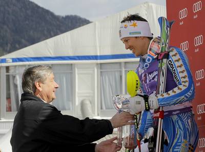 Predsednik republike dr. Danilo Trk si je ogledal drugi tek slaloma na prireditvi 51. Pokal Vitranc – Audi FIS svetovni pokal v alpskem smuanju za moke (foto: Daniel Novakovi/STA)