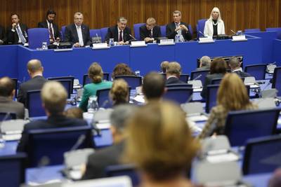 Predsednik Republike Slovenije dr. Danilo Trk se je udeleil stranskega dogodka v organizaciji Slovenije, Nizozemske in Belgije ob robu 6. zasedanja konference pristopnic h Konvenciji Zdruenih narodov o transnacionalnem organiziranem kriminalu (foto: Stanko Gruden/STA)