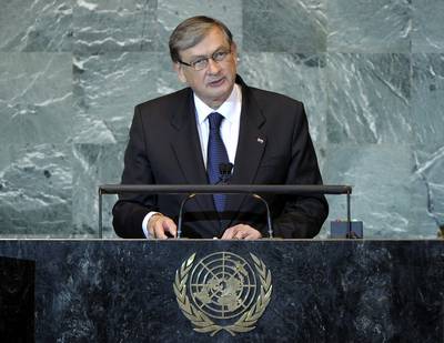 Predsednik republike dr. Danilo Trk je nastopil kot govornik na sploni razpravi 66. zasedanja Generalne skupine Organizacije zdruenih narodov (foto: UN Photo/Devra Berkowitz)