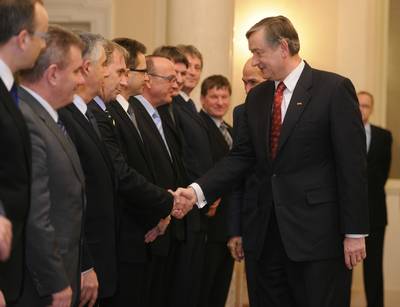 Predsednik Republike Slovenije dr. Danilo Trk je priredil sprejem za novoizvoljeno Vlado Republike Slovenije (foto: Neboja Teji/STA)
