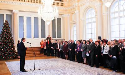 Predsednik republike dr. Danilo Trk in soproga Barbara Mikli Trk sta priredila sprejem za predstavnike humanitarnih organizacij (foto: Stanko Gruden/STA)