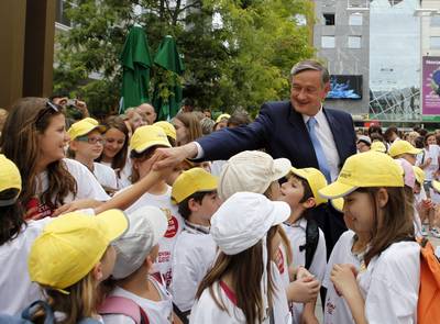 Predsednik republike dr. Danilo Trk se je udeleil prireditve "Zborovski BUM Maribor", uvodne prireditve festivala Art kamp, ki poteka v okviru 20. Festivala Lent (foto: Tina Kosec/STA)