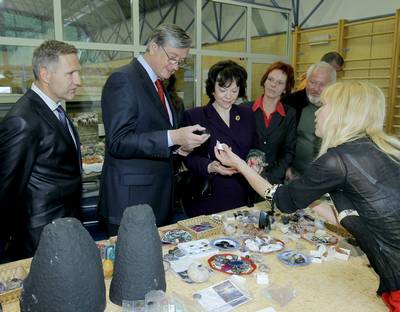 Predsednik republike dr. Danilo Trk in soproga Barbara Mikli Trk sta obiskala 40. mednarodne dneve mineralov, fosilov in okolja – MINFOS (foto: Daniel Novakovi/STA)