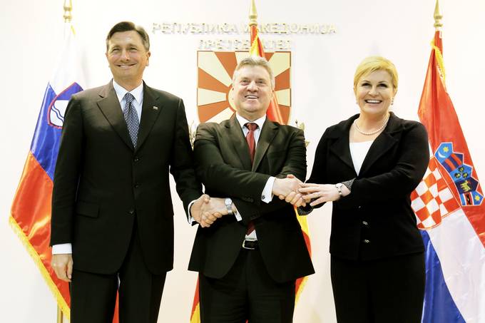 Slovenian President Pahor and Croatian President Grabar-Kitarovi� visit Macedonia as part of the mandate of the Brdo-Brijuni Process leaders