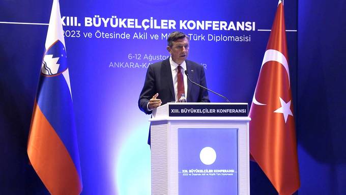 At the invitation of the President of the Republic of Turkey, Recep Tayyip Erdoğan, the President of the Republic of Slovenia, Borut Pahor, is on a state visit to the Republic of Turkey