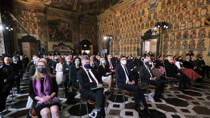 The President of the Republic of Slovenia, Borut Pahor, and the Federal President of the Republic of Austria, Alexander Van der Bellen, jointly attend the commemoration of the 100th anniversary of the Carinthian plebiscite