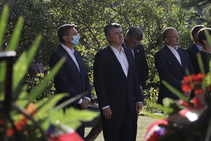 Slovenian and Croatian Presidents together for the first time at a memorial ceremony on the anniversary of the liberation of the former Italian fascist concentration camp Kampor on Rab island