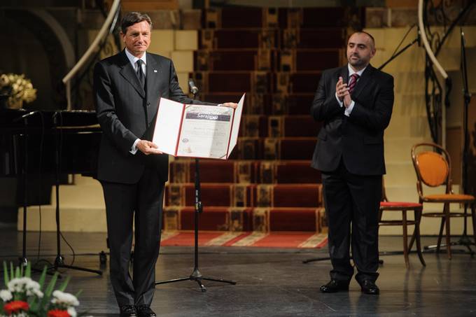 The President of the Republic of Slovenia Borut Pahor receives the international award "Isa beg Ishakovi�" 2014