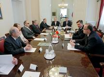 Predsednik republike Borut Pahor sprejel predstavnike devetih veteranskih in domoljubnih organizacij 