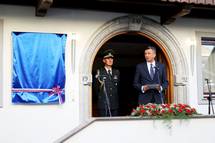 Predsednik Pahor na slovesnosti ob odkritju spominske ploe Ivanu Omanu: »Bil je lastovka slovenske politine pomladi«