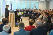 Predsednik Pahor ob 30-letnici vroil Zahvalo Skupnosti obin Slovenije in izrazil hvalenost za njihovo neprecenljivo delo v lokalni skupnosti