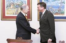 Predsednik Pahor sprejel Evropskega komisarja za zdravje in varnost hrane Vytenisa Andriukaitisa