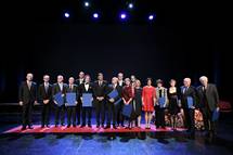 Predsednik Pahor na podelitvi nagrad in priznanj za izjemne doseke v znanstveno-raziskovalni in razvojni dejavnosti v Sloveniji: 