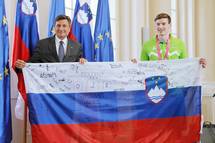 Predsednik republike Borut Pahor mladim olimpijcem: »V portu ste zlasti in predvsem zaradi porta samega« 