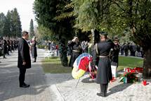 Predsednik Pahor na alnih slovesnostih ob dnevu spomina na mrtve