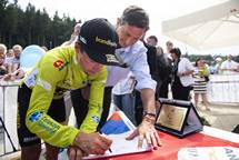Predsednik Pahor na zadnji etapi 25. kolesarske dirke po Sloveniji