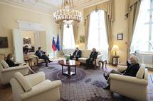 Predsednik republike Borut Pahor je danes sprejel na pogovor vodstvo Drutva slovenskih pisateljev