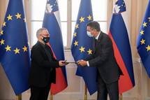 Predsednik republike je ob 30-letnici delovanja Drutvu za zdravje srca in oilja Slovenije vroil Zahvalo