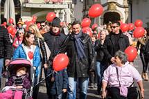 Predsednik republike v Mariboru na Mednarodnem pohodu z rdeimi baloni Zavoda 13