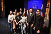 Predsednik Pahor se je udeleil osrednje proslave ob 60-letnici Osnovne ole Preihovega Voranca Jesenice