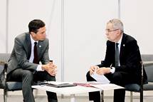 Predsednik Pahor tudi v popoldanskem telefonskem pogovoru avstrijskemu predsedniku in prijatelju Van der Bellnu izrazil soutje in solidarnost 