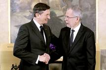Prvo sreanje predsednika Pahorja in novoizvoljenega predsednika Avstrije Van der Bellna 
