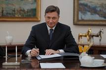 Predsednik republike Borut Pahor čestital predsedniku Državnega zbora Republike Slovenije Janku Vebru