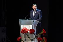Predsednik Pahor na jubilejni 50. podelitvi nagrad GZS: 
