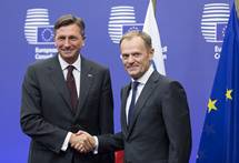 Predsednik Pahor s predsednikom ES Tuskom in predsednikom EK Junckerjem o migracijski krizi