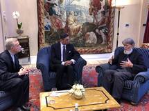 Predsednik Pahor nocoj v Rimu z monakim knezom Albertom II. in slovenskim misionarjem Pedrom Opeko
